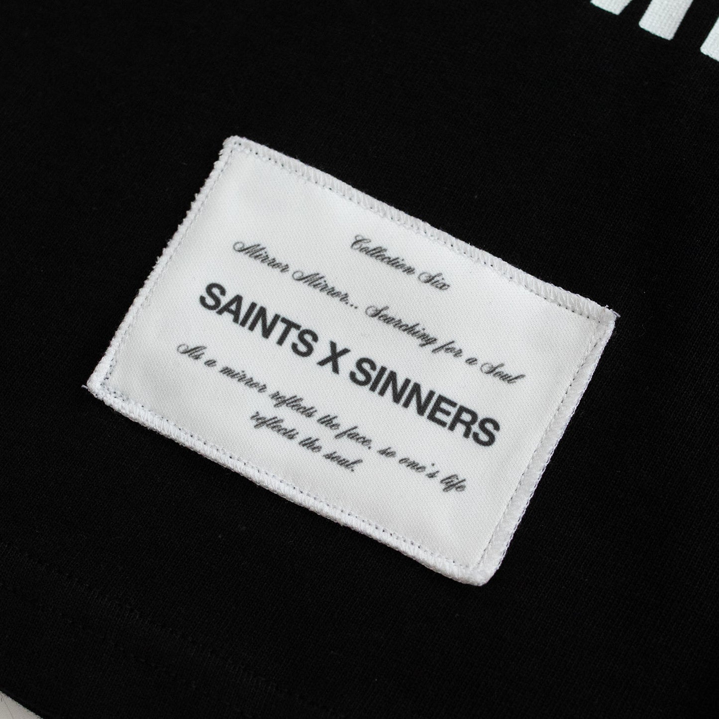 "MIRROR MIRROR" T-SHIRT