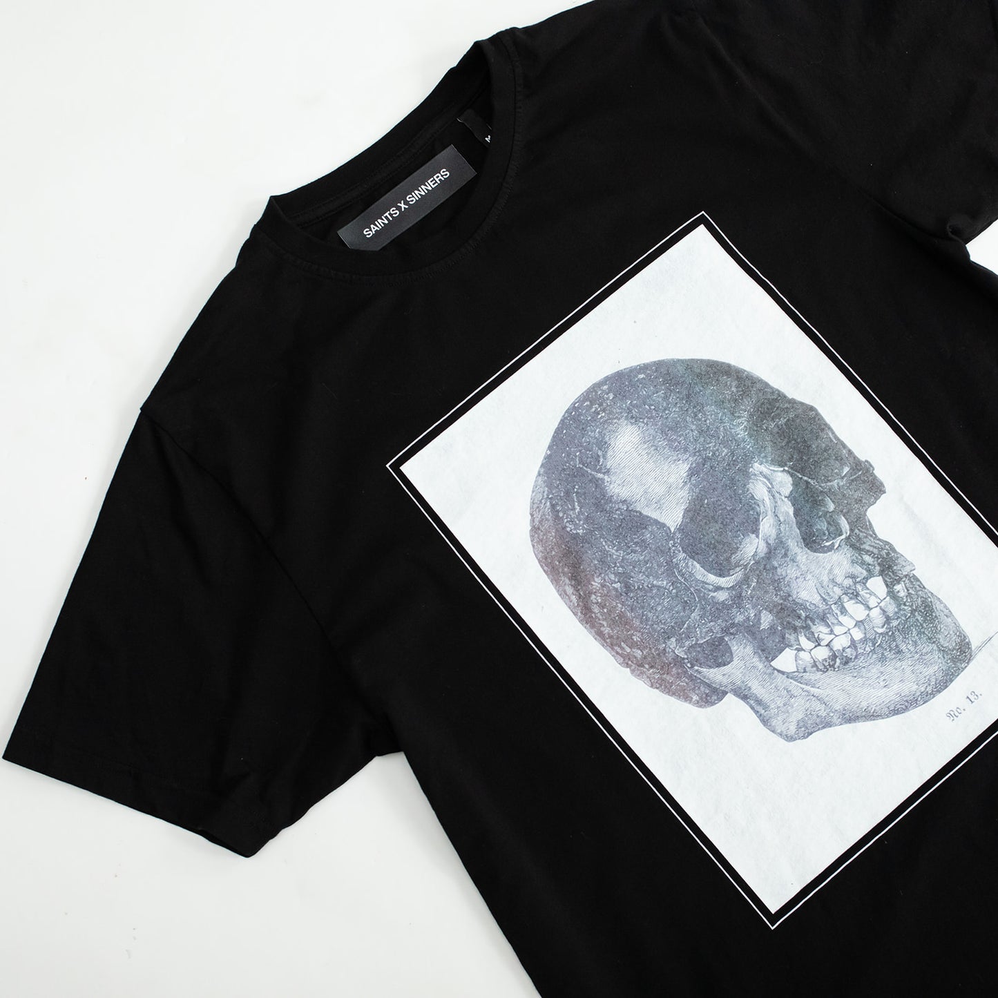 RAW BEAUTY Tee